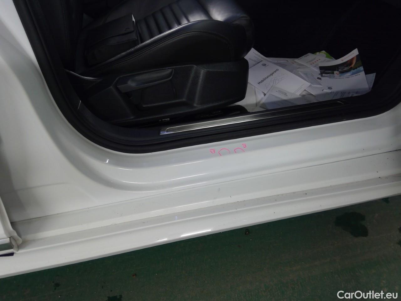  Volkswagen  Passat  SC TDI 190 GT Aut. #36