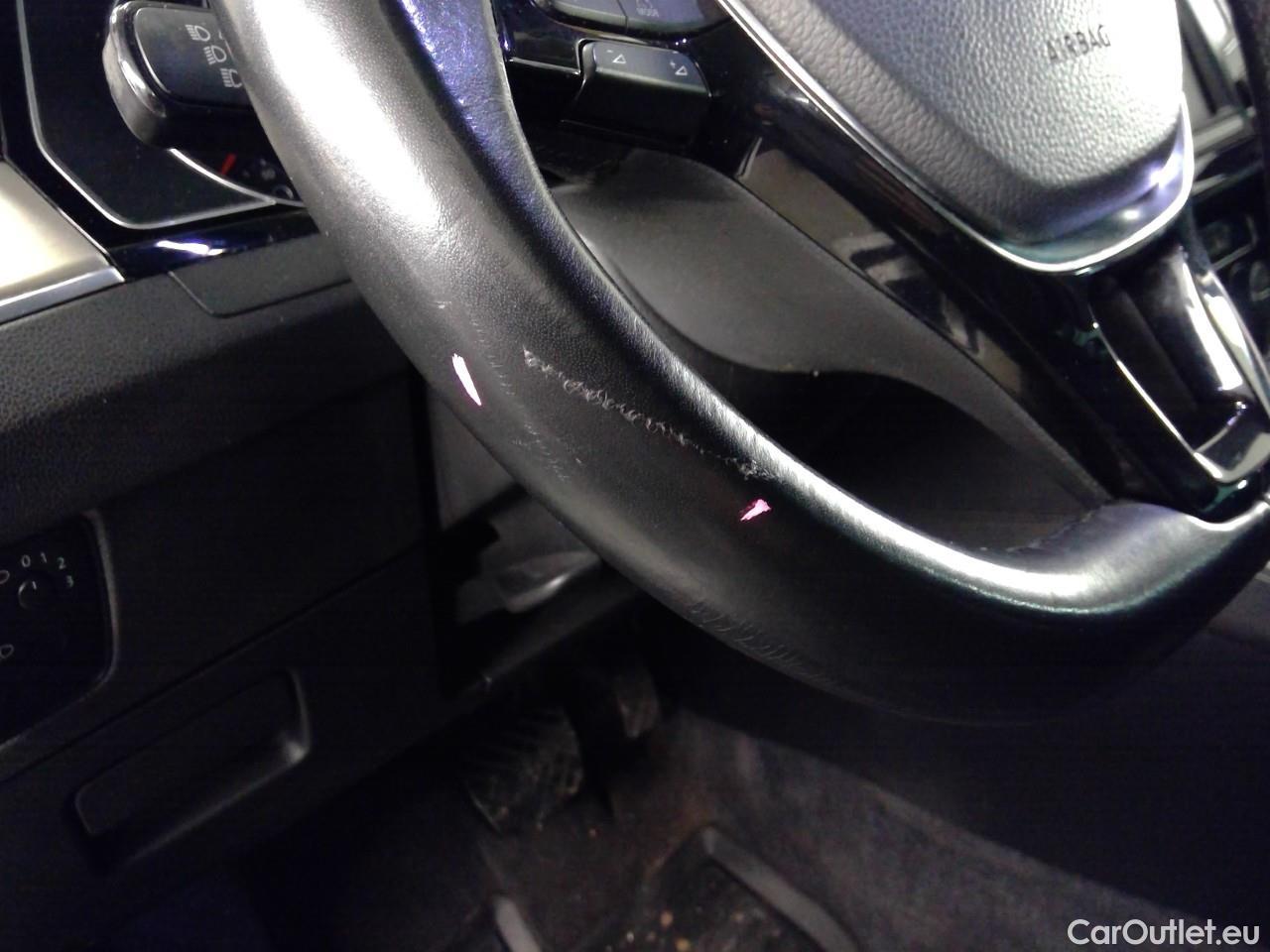  Volkswagen  Passat  SC TDI 190 GT Aut. #14