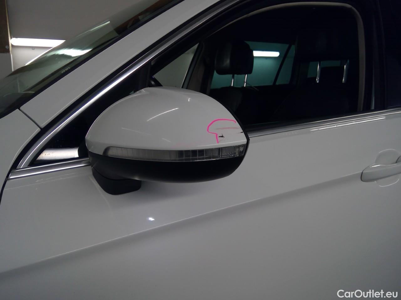  Volkswagen  Passat  SC TDI 190 GT Aut. #10