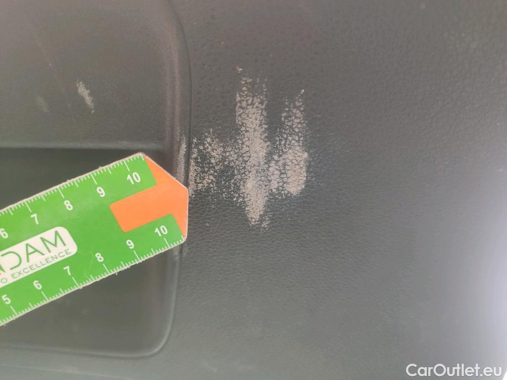  Audi  Q2 AUDI  / 2020 / 5P / todoterreno Advanced 35 TFSI 110kW (150CV) S tronic (AC) #10