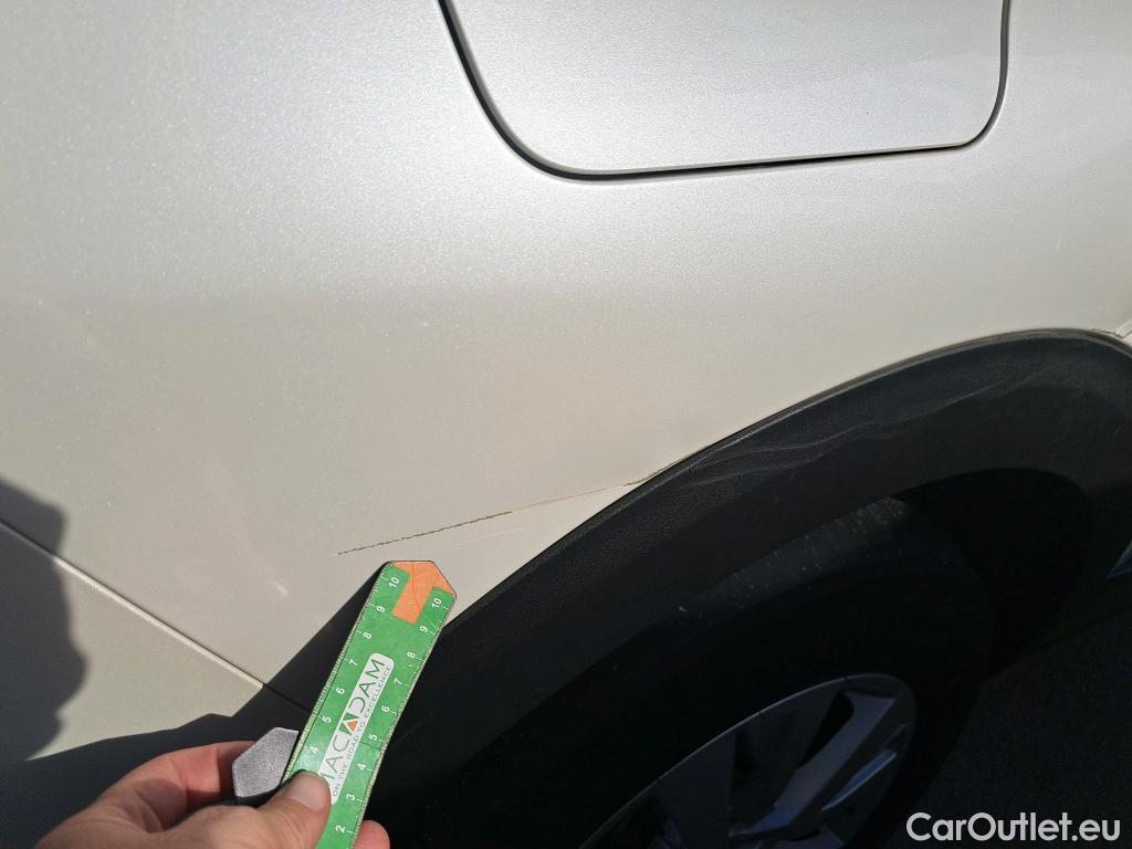  Peugeot  3008 PEUGEOT  / 2020 / 5P / todoterreno 1.5 BlueHDi 96kW (130CV) S&S Active Pack (AC4) #20