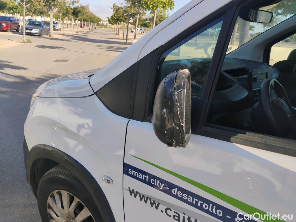  Peugeot  RIFTER  Active Standard 1.5 HDi 100CV MT6 E6dT #48