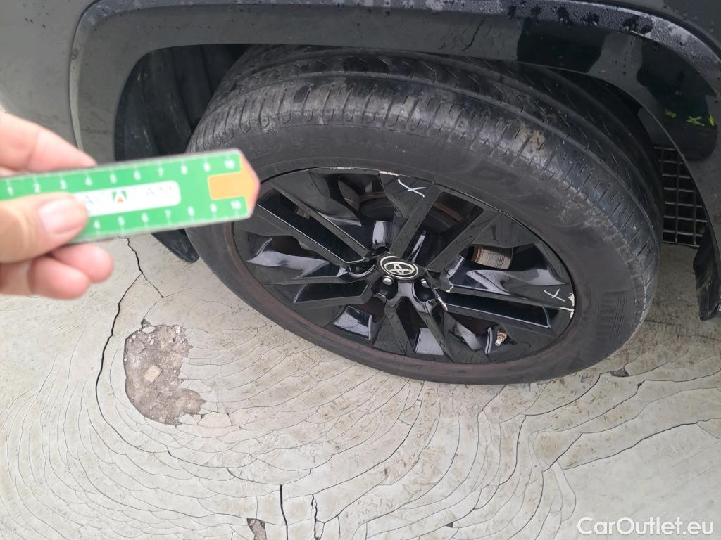  Toyota  RAV4 TOYOTA  / 2018 / 5P / todoterreno 2.5l 220H Style #5