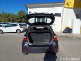  Toyota  Yaris TOYOTA  / 2017 / 5P / BERLINA 1.5 HYBRID BUSINESS #5