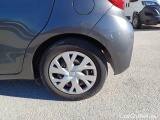  Toyota  Yaris TOYOTA  / 2017 / 5P / BERLINA 1.5 HYBRID BUSINESS #19