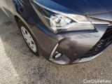  Toyota  Yaris TOYOTA  / 2017 / 5P / BERLINA 1.5 HYBRID BUSINESS #29