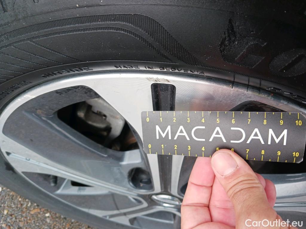  Nissan  Leaf NISSAN  / 2017 / 5P / berlina con portón 40kWh N-Connecta #31