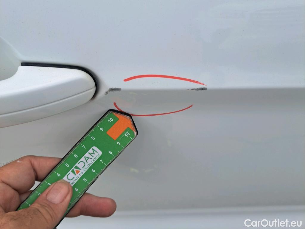  Ford  Kuga FORD  / 2016 / 5P / todoterreno 1.5 EcoBoost 88kW 4x2 Trend+ (CX) #7