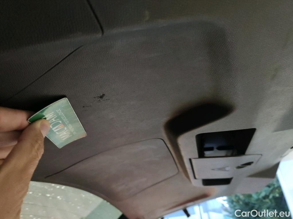  Peugeot  3008 PEUGEOT  Hybrid / 2016 / 5P / todoterreno 225 e-EAT8 Allure #14