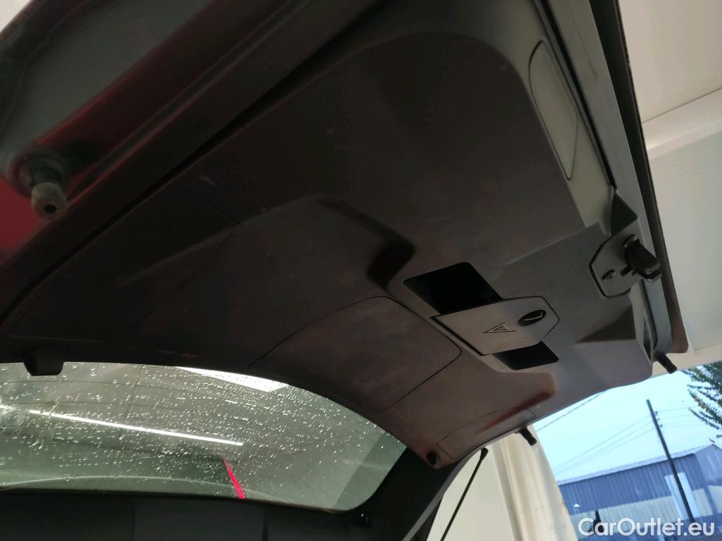  Peugeot  3008 PEUGEOT  Hybrid / 2016 / 5P / todoterreno 225 e-EAT8 Allure #13