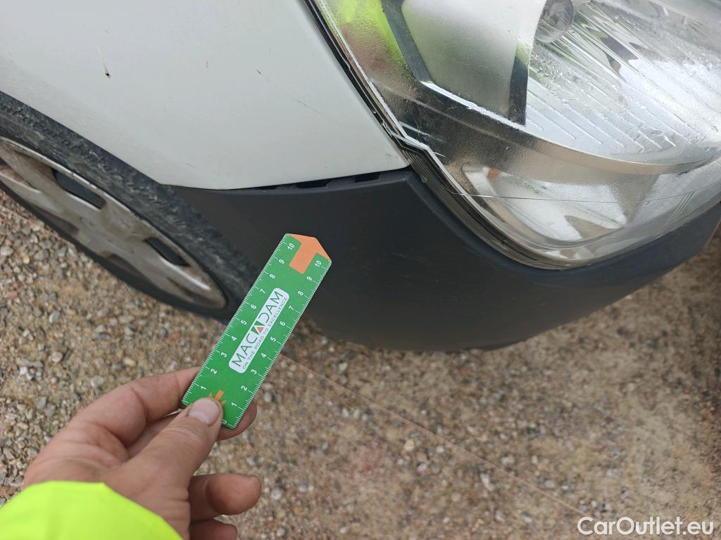  Dacia  Dokker DACIA  / 2013 / 4P / furgón derivado de turismo Van Essential Blue dCi 70kW (95CV) #32