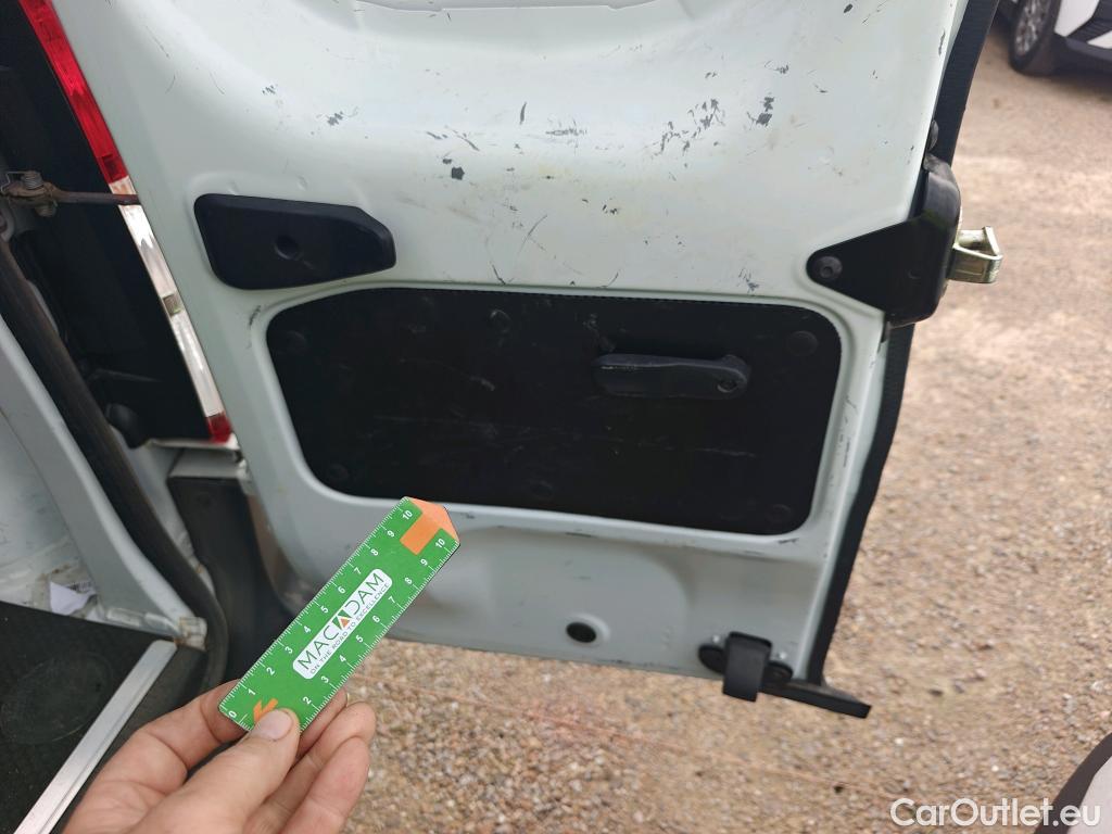  Dacia  Dokker DACIA  / 2013 / 4P / furgón derivado de turismo Van Essential Blue dCi 70kW (95CV) #50