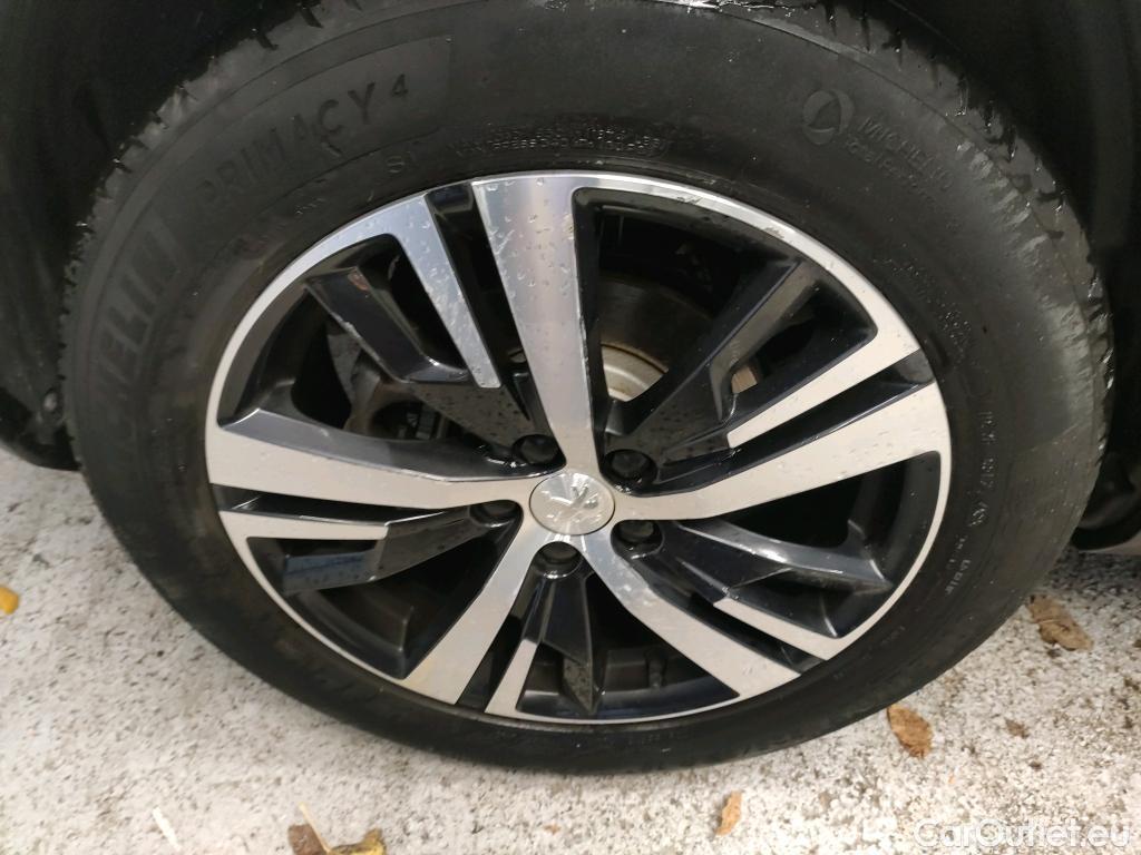  Peugeot  3008 PEUGEOT  Hybrid / 2016 / 5P / todoterreno 225 e-EAT8 Allure #7