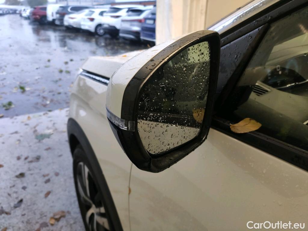  Peugeot  3008 PEUGEOT  Hybrid / 2016 / 5P / todoterreno 225 e-EAT8 Allure #20