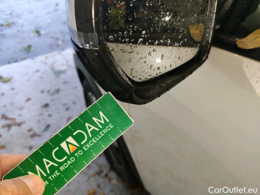  Peugeot  3008 PEUGEOT  Hybrid / 2016 / 5P / todoterreno 225 e-EAT8 Allure #21