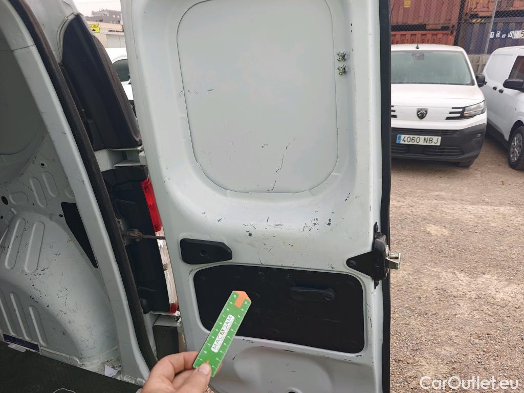  Dacia  Dokker DACIA  / 2013 / 4P / furgón derivado de turismo Van Essential Blue dCi 70kW (95CV) #13