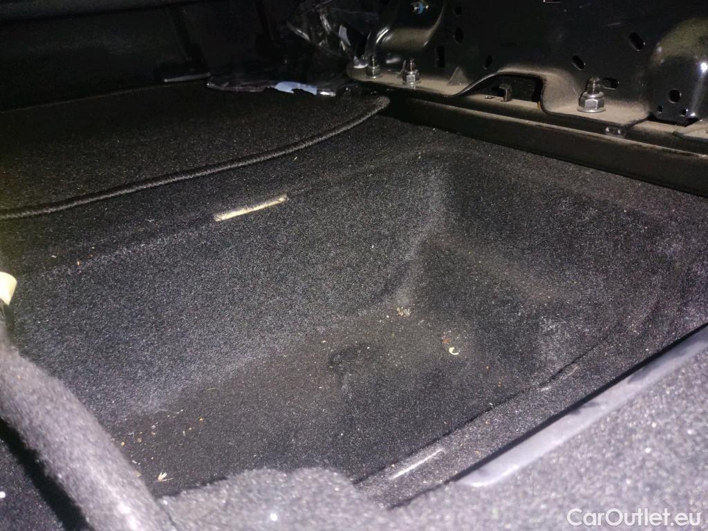  Opel  Combo OPEL  Life / 2018 / 5P / monovolumen compacto 1.5 TD 96kW (130CV) S/S Edition Plus L #6