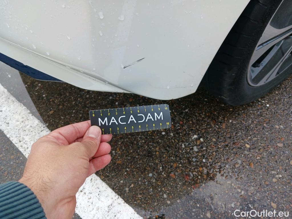  Nissan  Leaf NISSAN  / 2017 / 5P / berlina con portón 40kWh N-Connecta #23