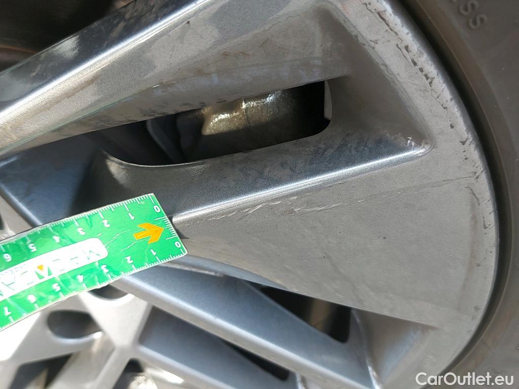  Nissan  Qashqai NISSAN  / 2021 / 5P / todoterreno DIG-T 116kW (158CV) mHEV Xtronic Acenta (AC2) #4