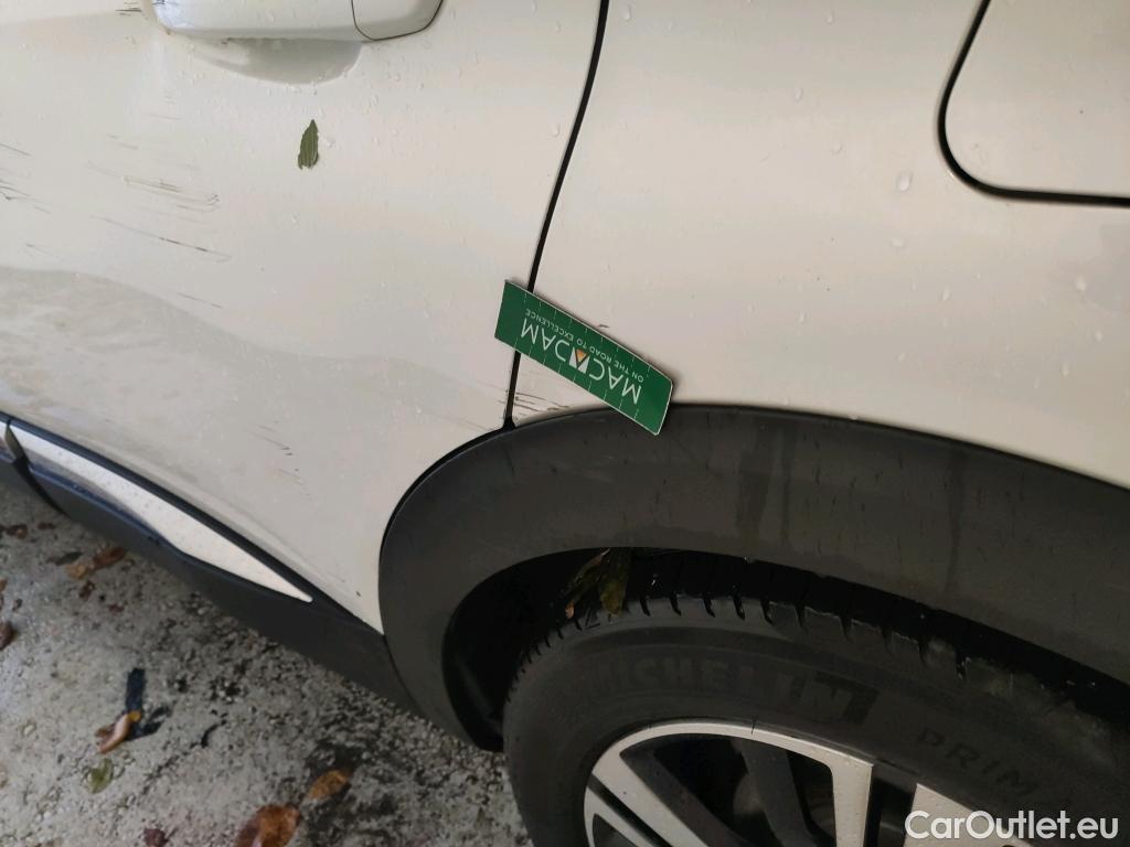  Peugeot  3008 PEUGEOT  Hybrid / 2016 / 5P / todoterreno 225 e-EAT8 Allure #11