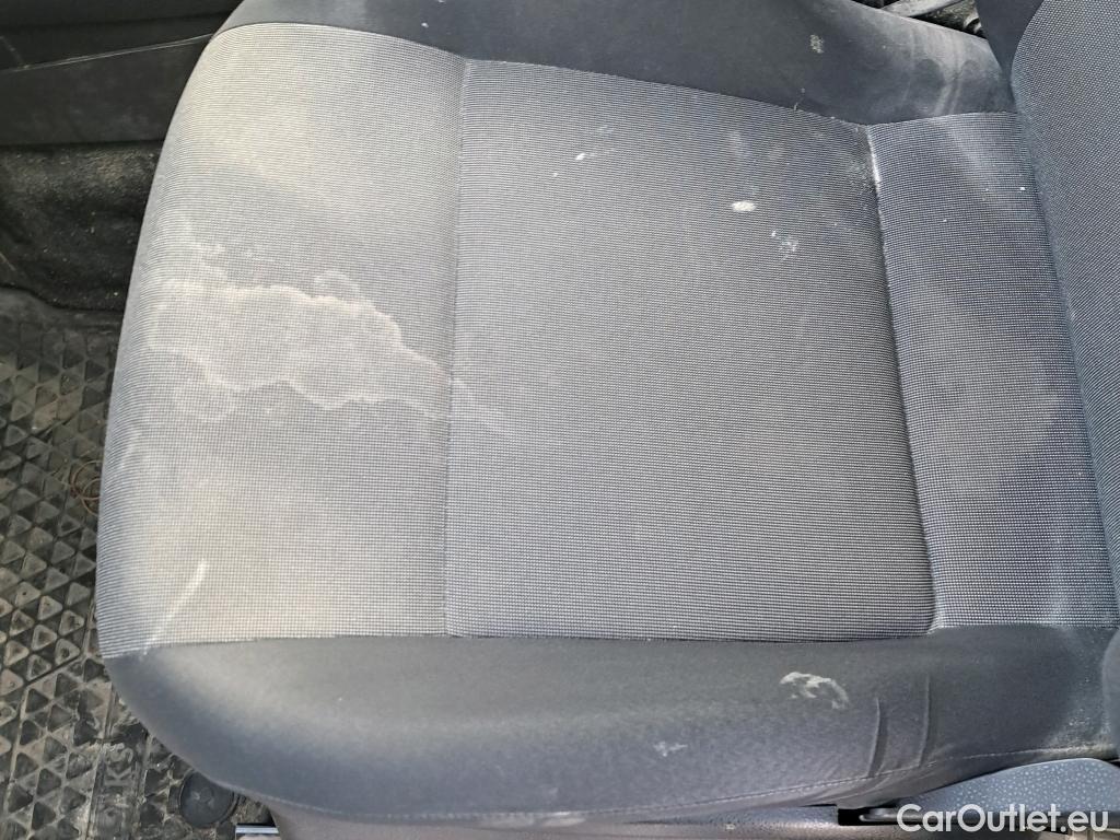  Volkswagen  Caddy VOLKSWAGEN  / 2015 / 4P / combi Profesional Kombi 2.0 TDI 75kW BMT (CX) #12