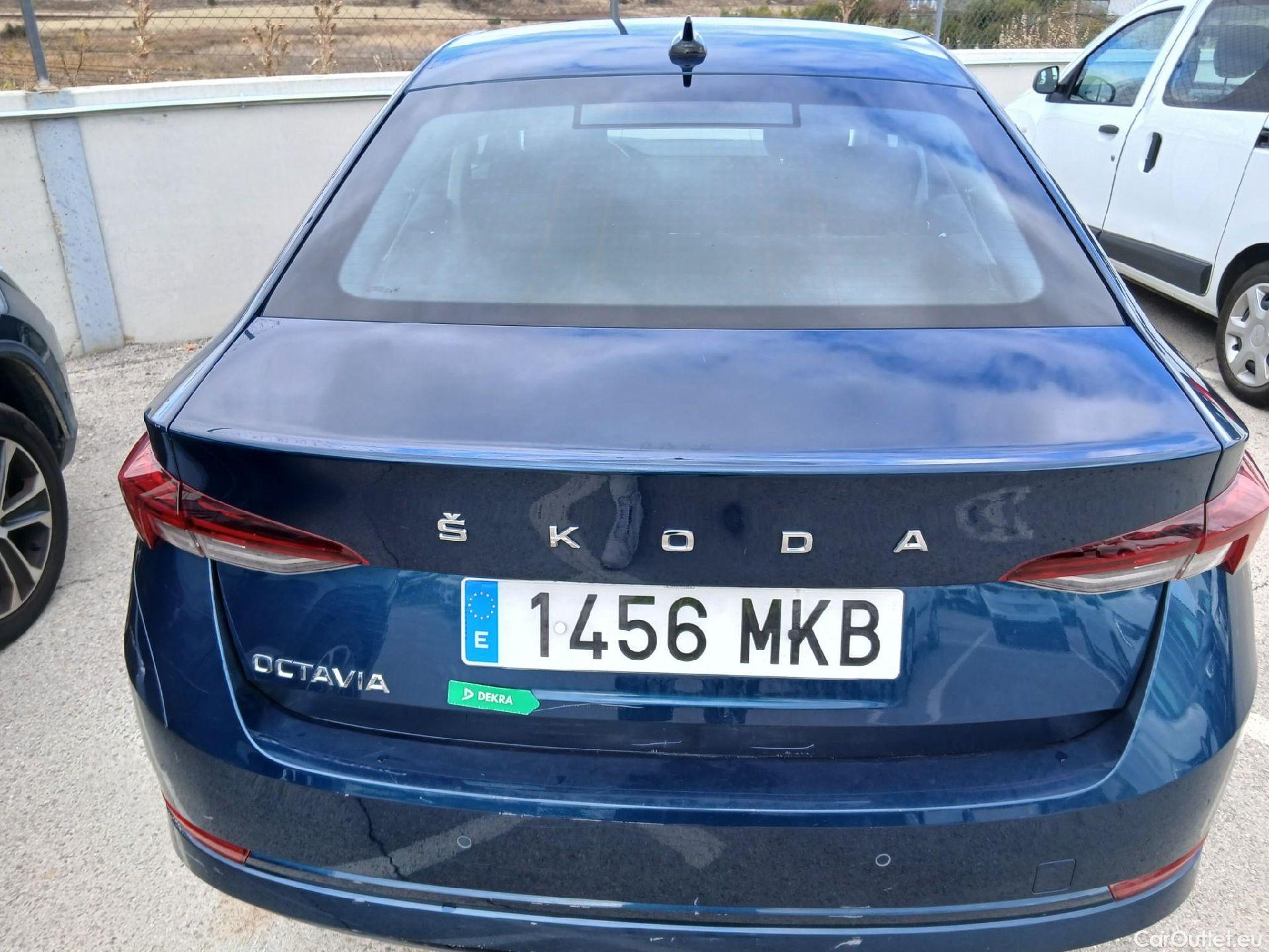  Skoda  Octavia  Berlina Style 2.0 TDI 150CV AT7 E6dT #29