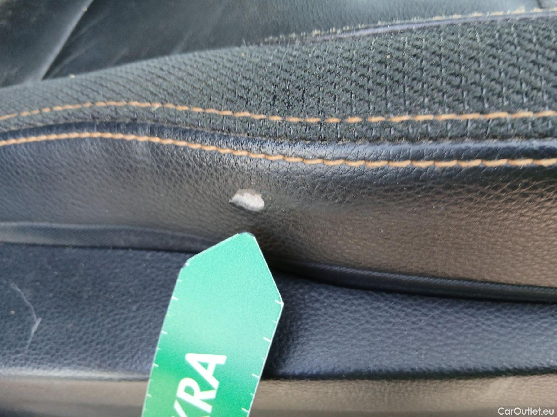  Ford  Ranger  Doble Cabina 4x4 Wildtrak 2.0 TDCi 215CV AT10 E6dT #64