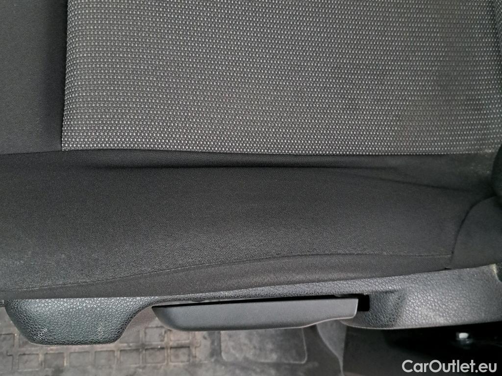  Opel  Vivaro OPEL  / 2019 / 4P / combi 1.5 Diésel 88kW (120CV) L Std Express #17