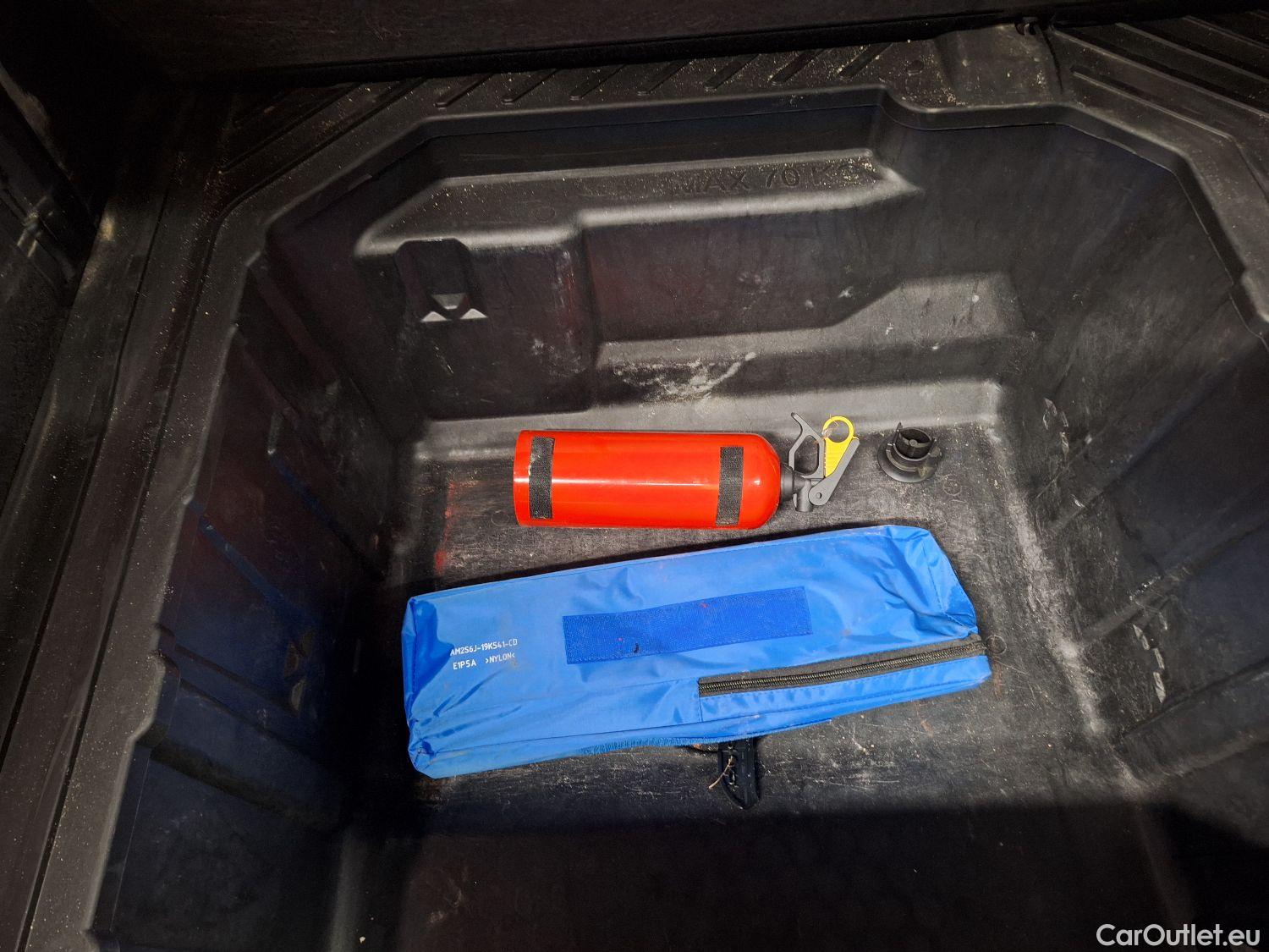  Ford  Puma Ford,  '19, Ford  1.0i Ecoboost mHEV 92kW ST-Line 5d #1