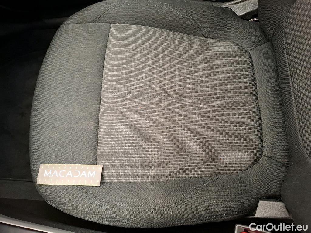  Bmw  Serie 1 BMW Série 1 / 2019 / 5P / Berline 116i DKG7 Business Design #41