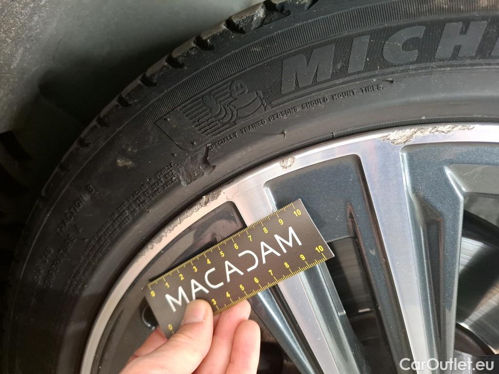  Bmw  Serie 1 BMW Série 1 / 2019 / 5P / Berline 116i DKG7 Business Design #14