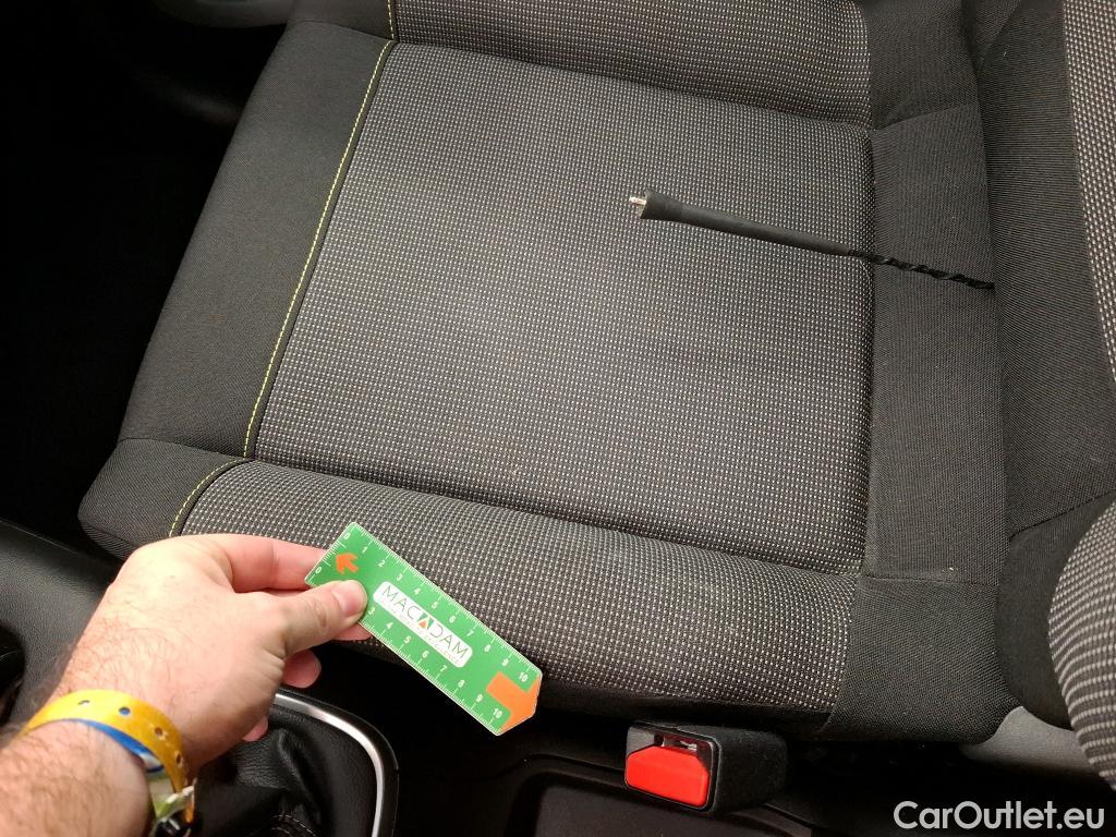  Citroen  C3  Max 1.2 PureTech 80CV BVM5 6E #14