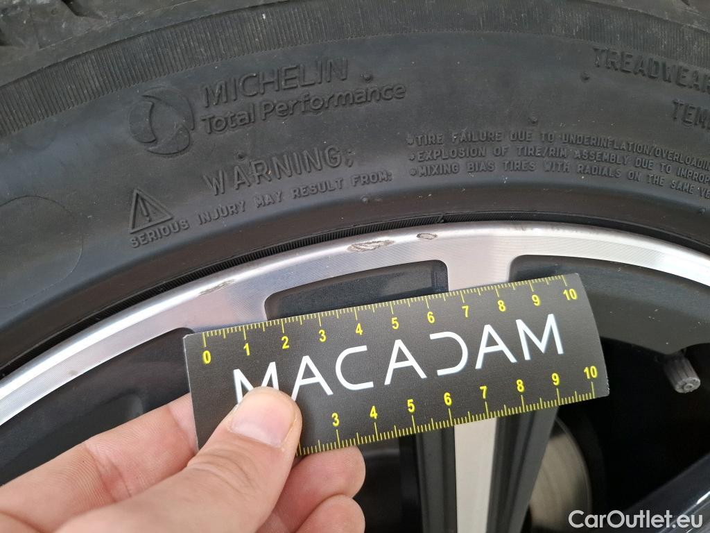  Bmw  Serie 1 BMW Série 1 / 2019 / 5P / Berline 116i DKG7 Business Design #30