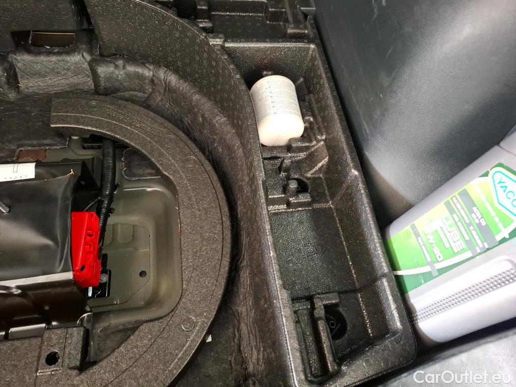  Ford  Kuga  Titanium Hybrid 2.5 190CV BVA6 E6dT #51