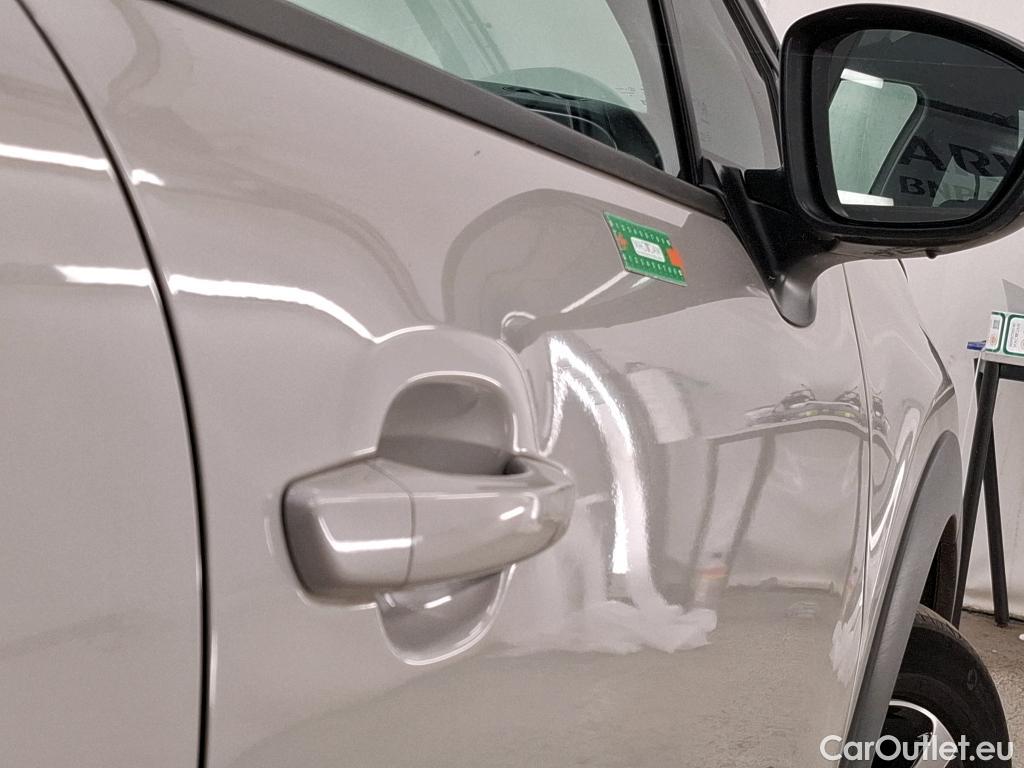  Citroen  C3  Max 1.2 PureTech 80CV BVM5 6E #8