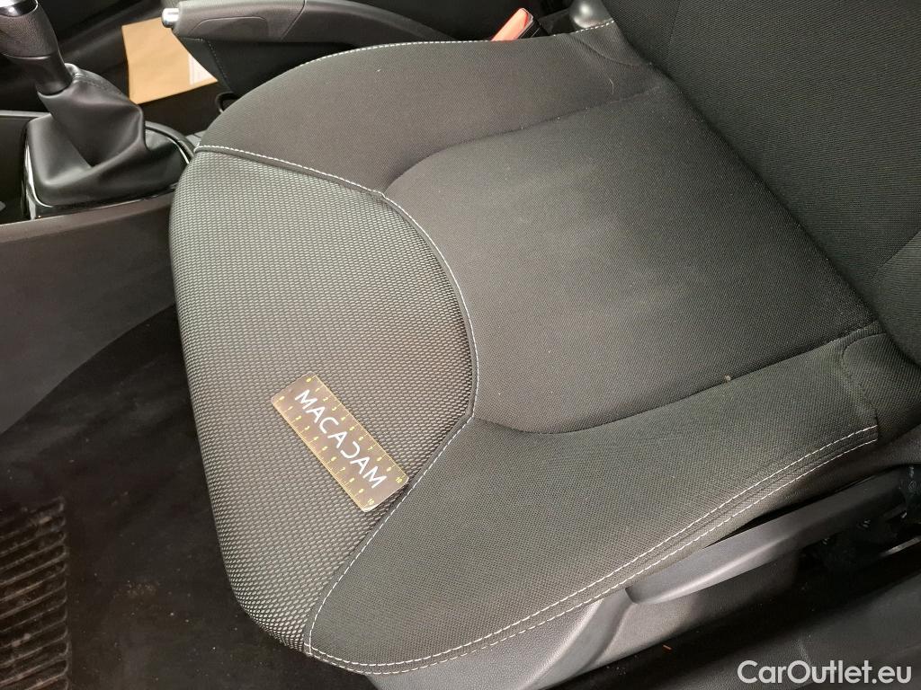  Renault  Clio RENAULT   2016  5P  BerlineBusiness TCe 90 #30