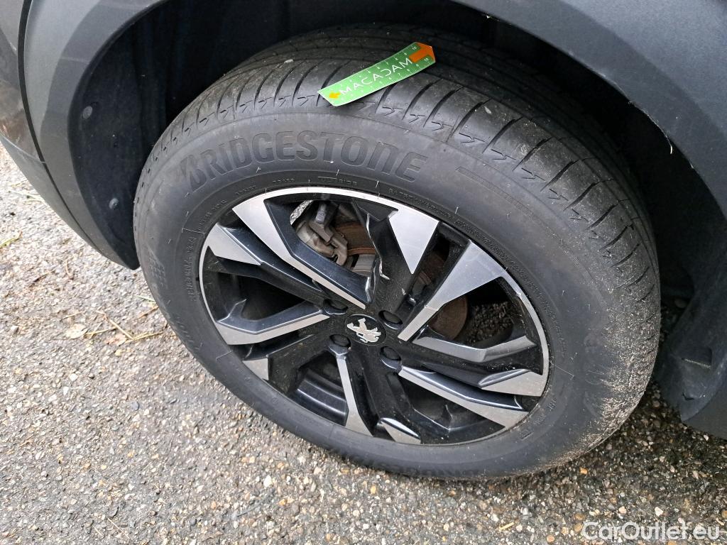  Peugeot  2008  Allure Business 1.2 PureTech 100CV BVM6 E6d #29