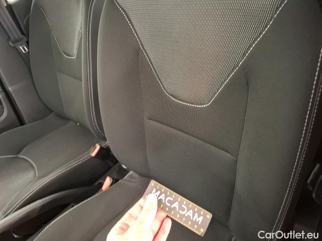  Renault  Clio RENAULT   2016  5P  BerlineBusiness TCe 90 #31