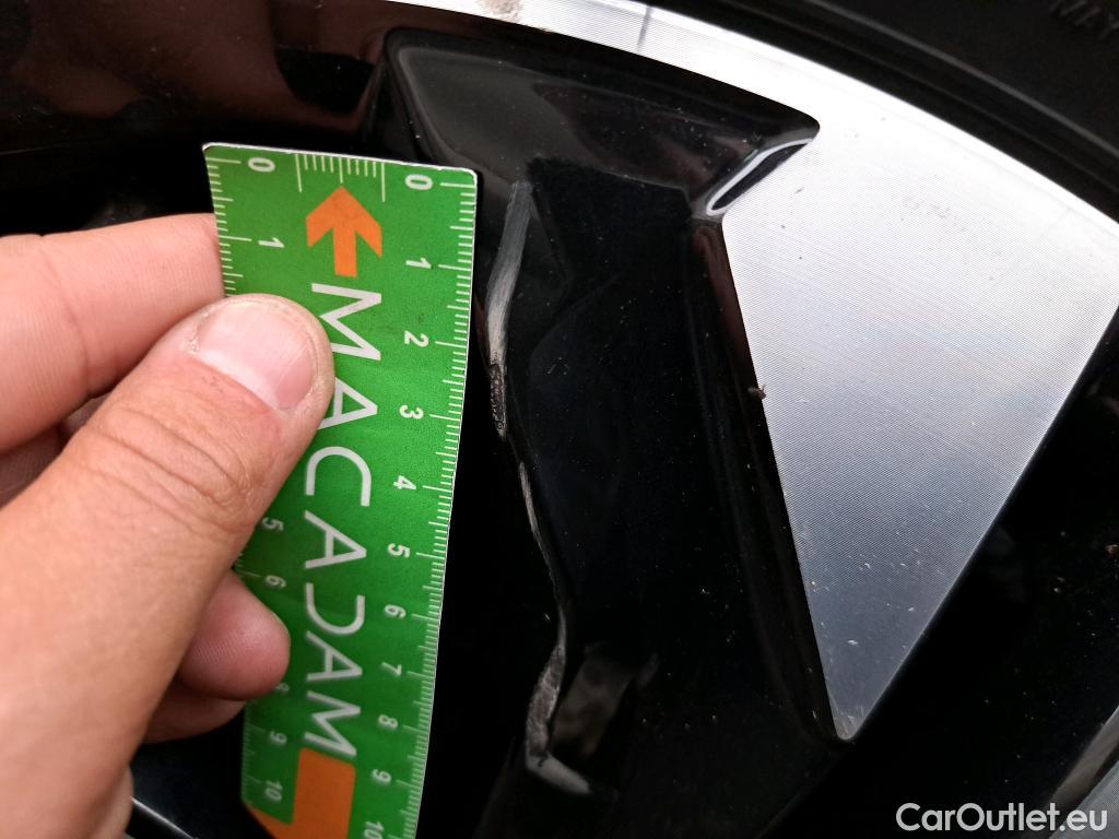  Peugeot  2008  Allure Business 1.2 PureTech 100CV BVM6 E6d #30