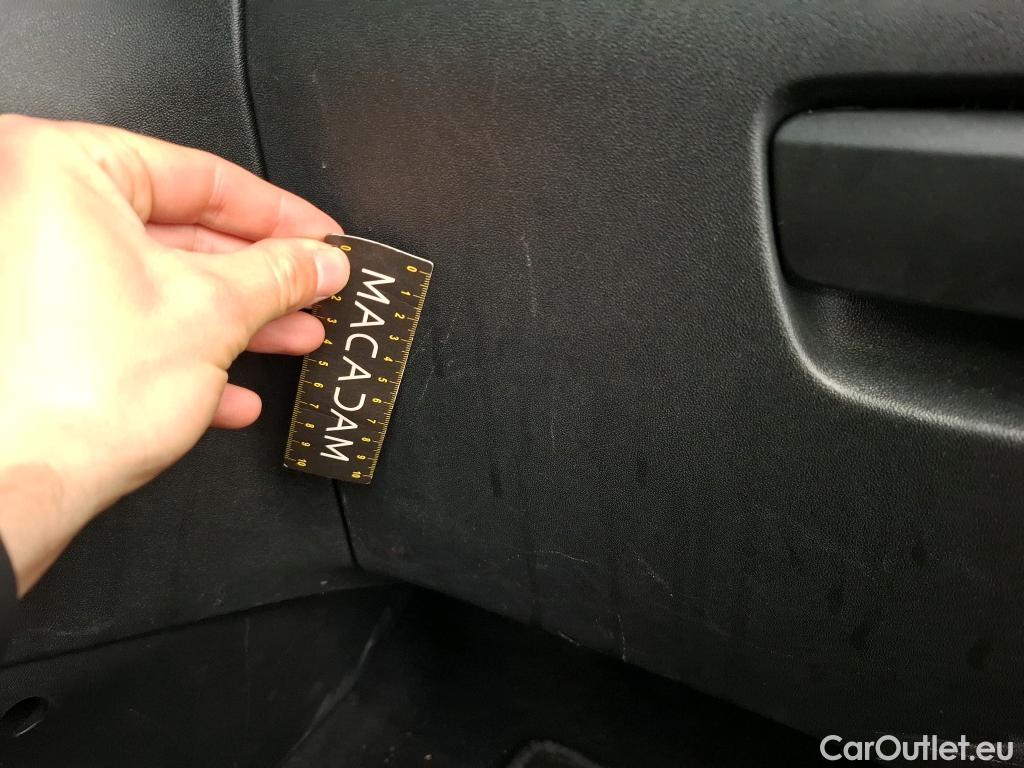  Peugeot  208  Active 1.2 PureTech 80CV BVM5 E6 #22