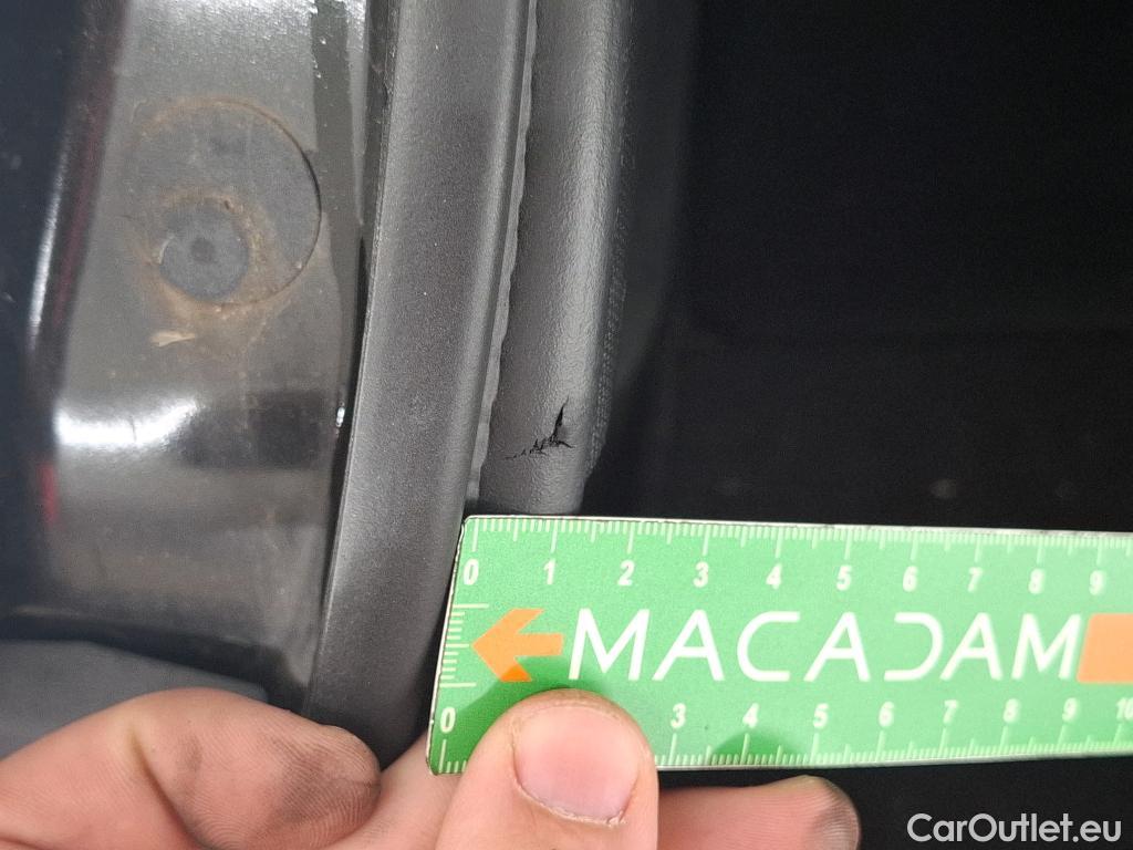  Renault  Kadjar RENAULT  / 2018 / 5P / Crossover Techno TCe 140 EDC #8