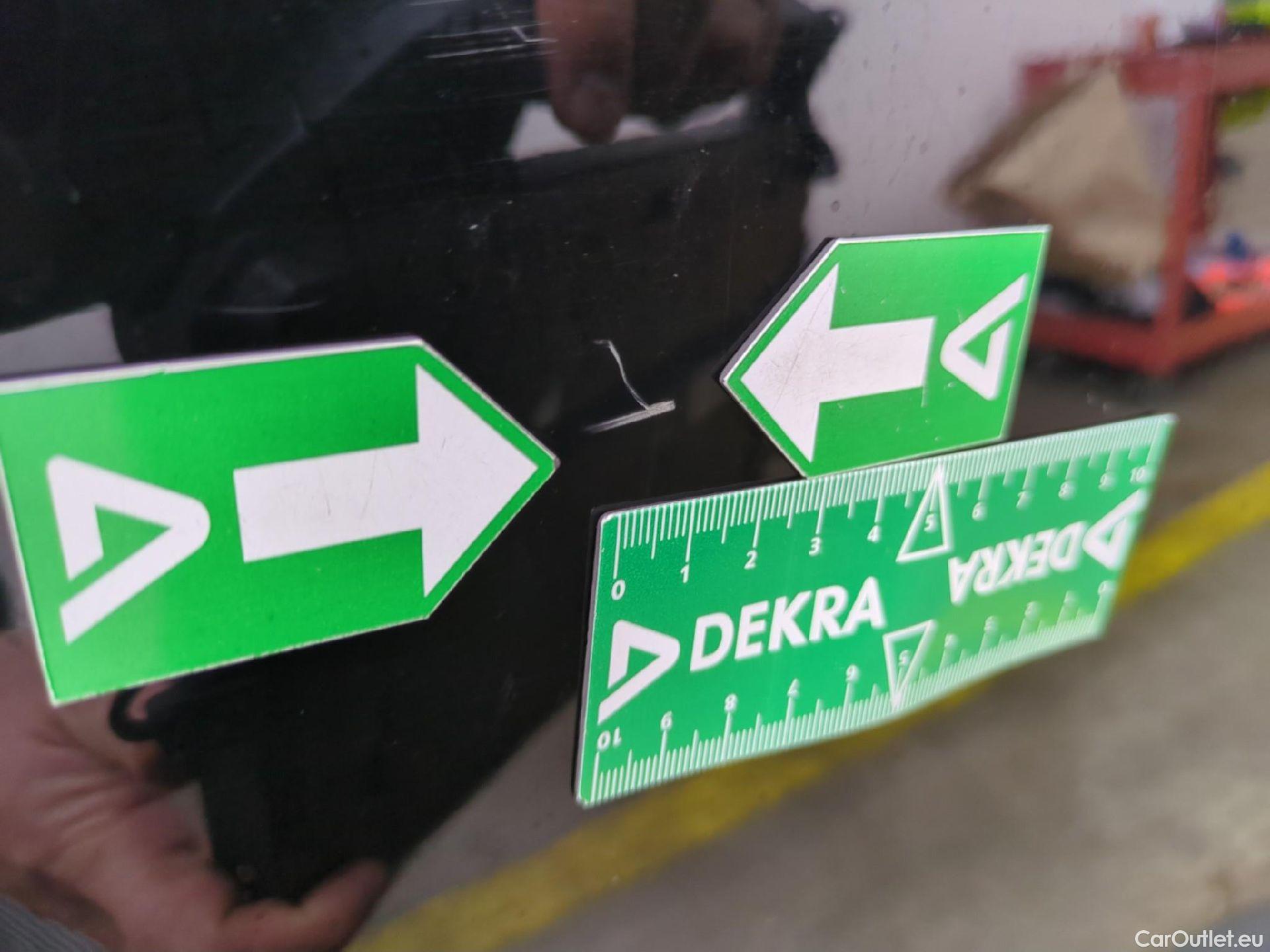  Peugeot  3008  Active Business 1.5 HDi 130CV BVA8 E6d #17