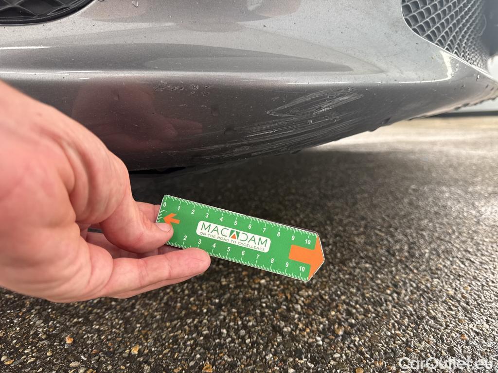  Mercedes  A-Klasse MERCEDES-BENZ Classe A Berline / 2018 / 4P / Berline A 180 d Business Line 8G-DCT #4