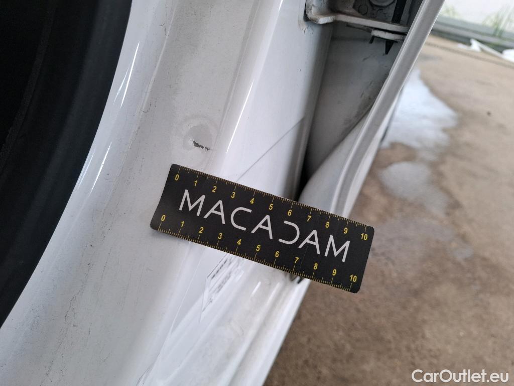  Peugeot  208  Active 1.2 PureTech 80CV BVM5 E6 #51