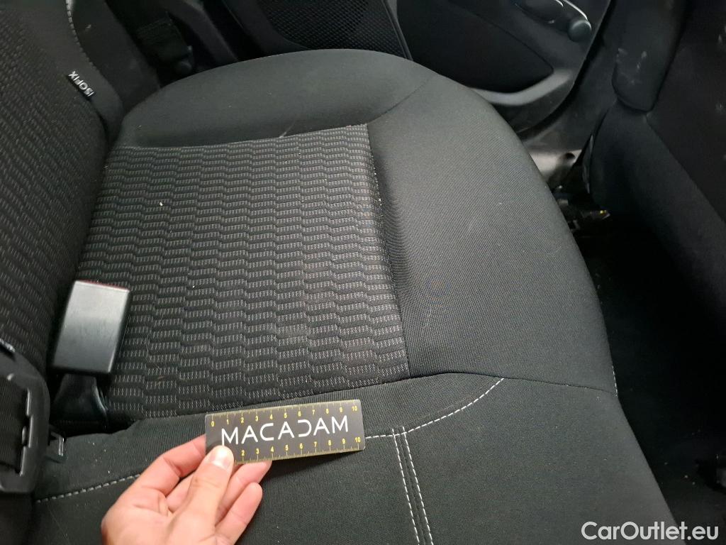  Peugeot  208  Active 1.2 PureTech 80CV BVM5 E6 #35