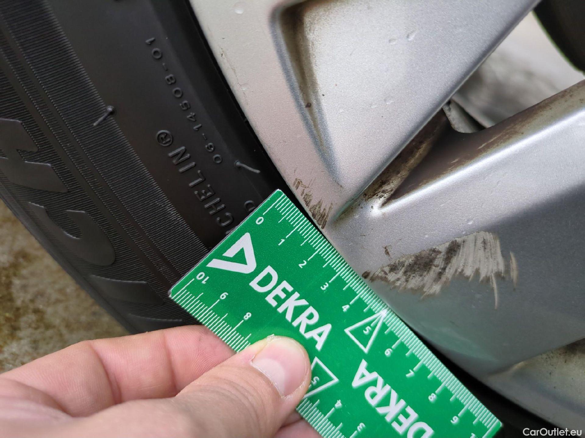  Peugeot  3008  Active Business 1.5 HDi 130CV BVA8 E6d #9