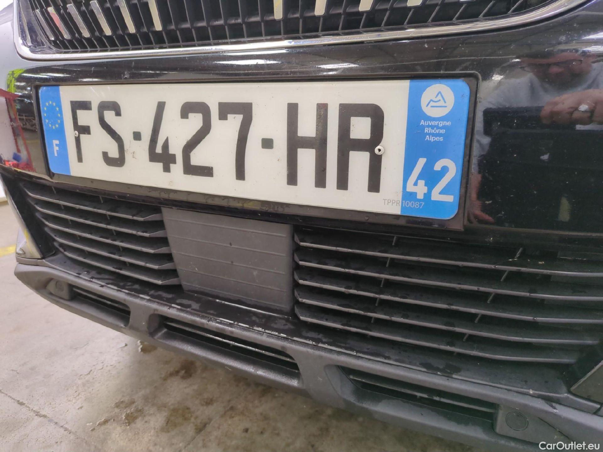  Peugeot  3008  Active Business 1.5 HDi 130CV BVA8 E6d #25