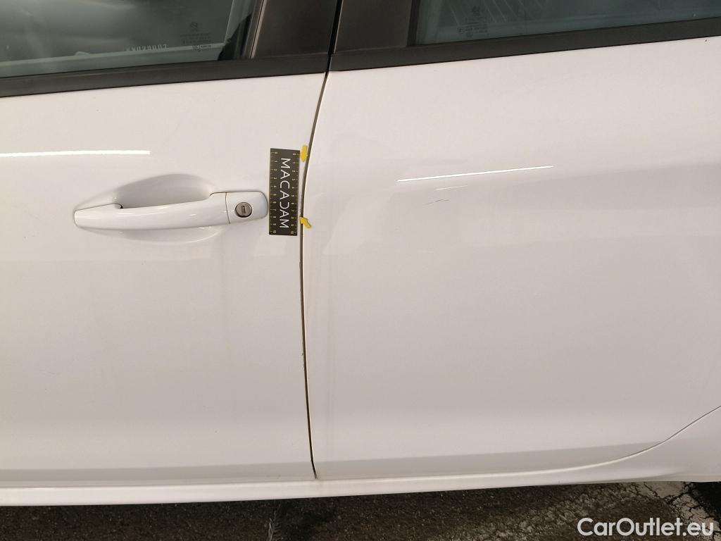  Peugeot  208  Affaire Premium Pack 1.5 HDi 100CV BVM5 E6dT #31