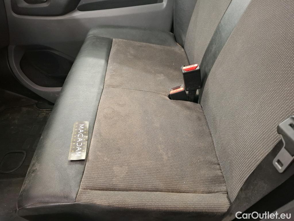  Peugeot  Expert  Fourgon Premium L2 1.5 HDi 120CV BVM6 E6d #26