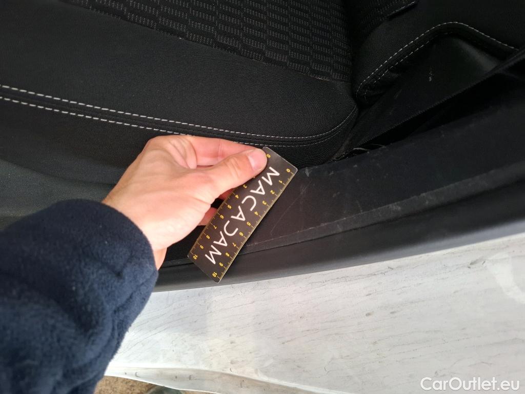  Peugeot  208  Active 1.2 PureTech 80CV BVM5 E6 #17